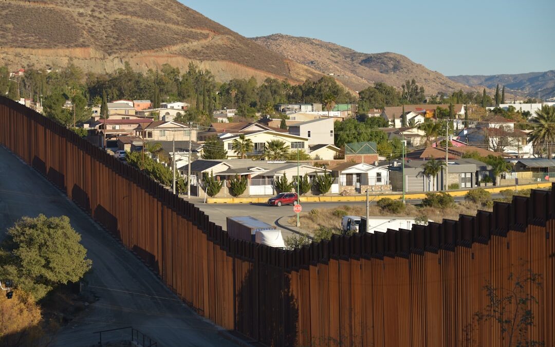 Photo Border wall